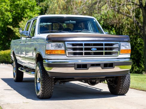 Used 1997 Ford F350 4x4 Crew Cab image 3