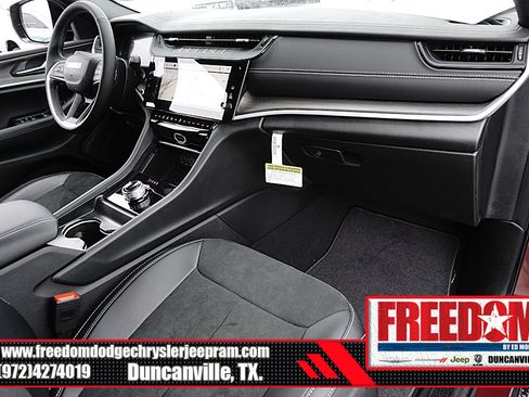 New 2026 Jeep Grand Cherokee Altitude RWD image 12