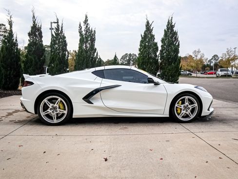 Used 2020 Chevrolet Corvette Stingray Preferred Cpe w/ 2LT Preferred Equipment Group image 11