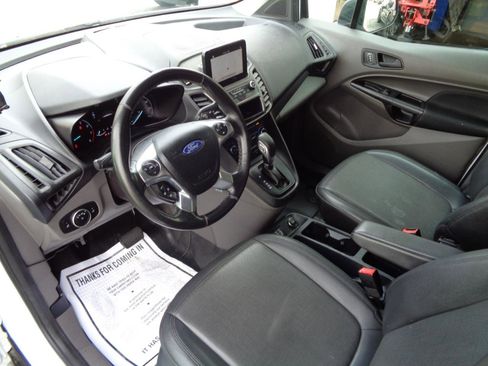 Used 2019 Ford Transit Connect XL image 7
