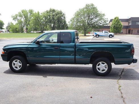 Used 1998 Dodge Dakota Sport AWD/4WD image 9