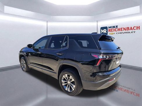 Used 2026 Chevrolet Equinox LT FWD image 6