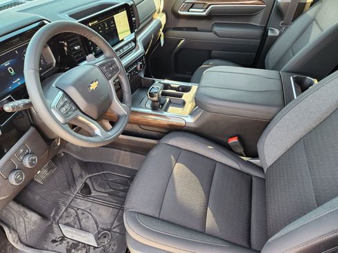 New 2026 Chevrolet Silverado 1500 LT w/ Protection Package image 14