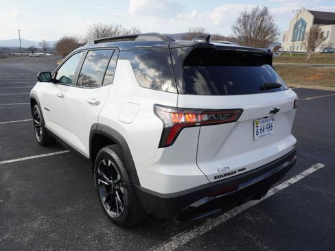 Used 2025 Chevrolet Equinox RS w/ Safety and Technology Package image 8