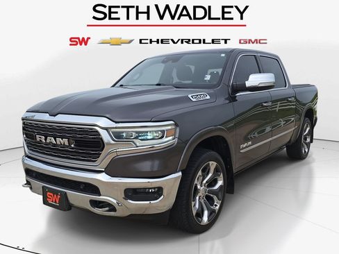 Used 2019 RAM 1500 Limited AWD/4WD image 3