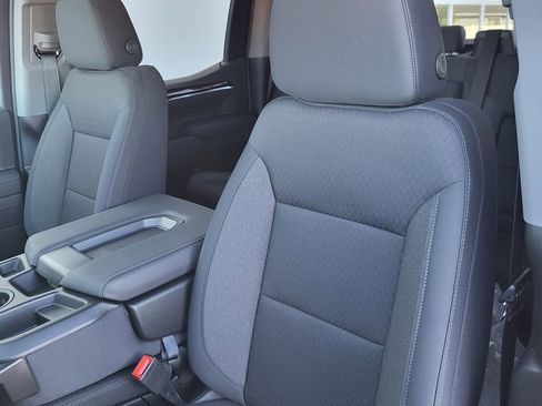 New 2025 GMC Sierra 1500 Elevation image 15