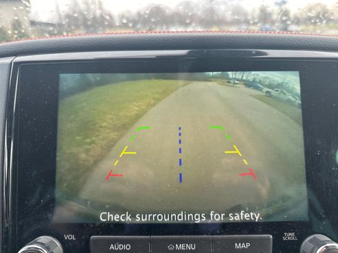 Used 2023 Nissan Titan PRO-4X w/ Off Road Protection Package image 7