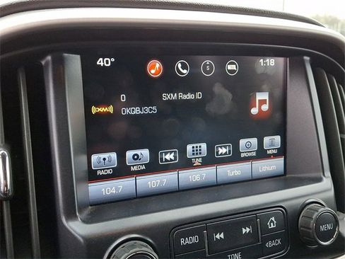 Used 2016 GMC Canyon SLE w/ SLE Convenience Package image 3