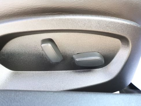 Used 2018 Chevrolet Corvette Stingray Coupe w/ 1LT RWD image 24