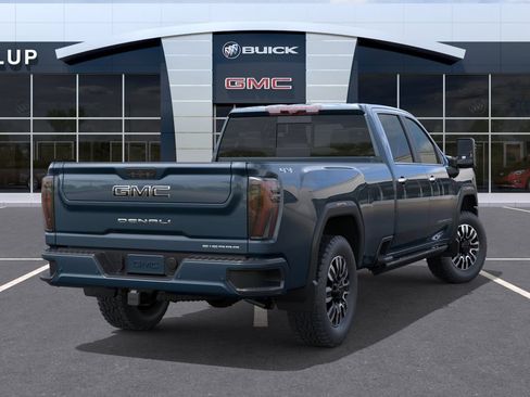 New 2026 GMC Sierra 3500 Denali Ultimate w/ LPO, Black Badging Package AWD/4WD image 4