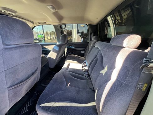 Used 2001 GMC Sierra 1500 SLE w/ Convenience Plus Group image 10