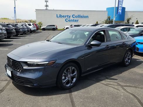 Used 2025 Honda Accord EX-L image 3