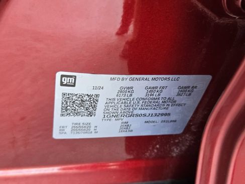 Used 2025 Chevrolet Traverse LT w/ Enhanced Driving Package FWD image 21