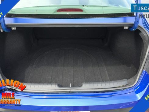 Used 2024 Hyundai Elantra SEL FWD image 10