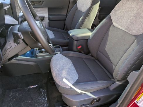 New 2025 Ford Maverick XLT w/ XLT Luxury Package image 16