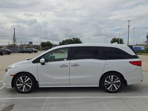 Used 2021 Honda Odyssey Touring image 7