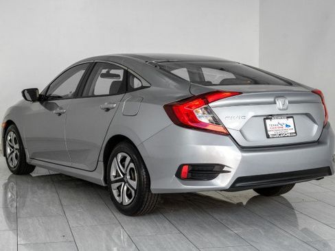 Used 2018 Honda Civic LX image 8