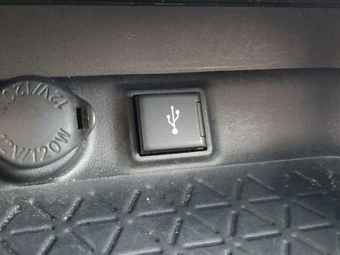 Used 2020 Toyota RAV4 XSE image 27