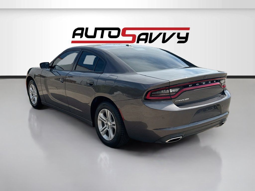 Used 2022 Dodge Charger SXT RWD image 5
