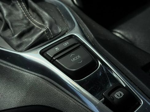 Used 2017 Chevrolet Camaro SS RWD image 43