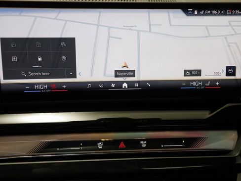 New 2026 BMW 530i xDrive w/ Premium Package image 9