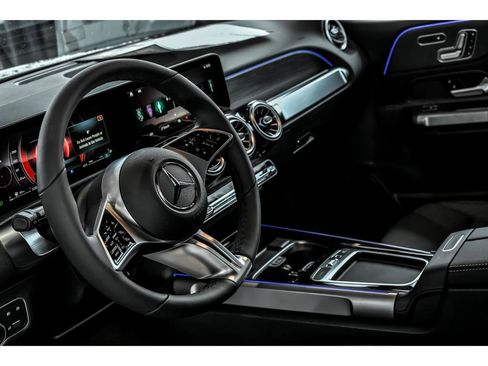 New 2026 Mercedes-Benz GLB 250 4MATIC image 12