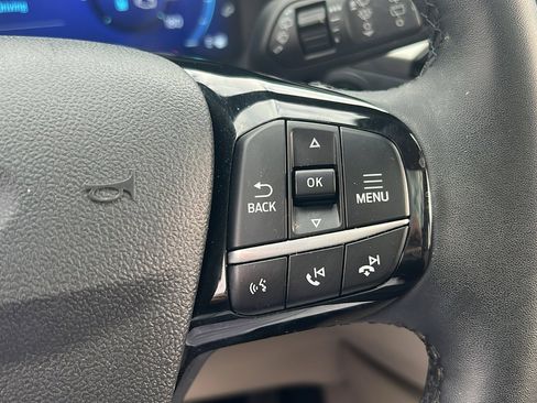 Used 2022 Ford Escape Titanium w/ Class II Trailer Tow Package image 20