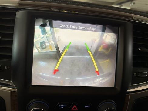 Used 2014 RAM 2500 Laramie AWD/4WD image 17