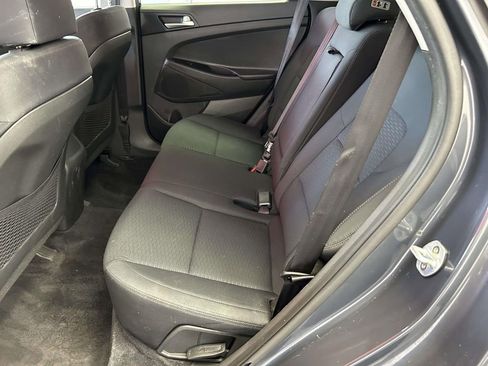 Used 2019 Hyundai Tucson SE AWD/4WD image 14