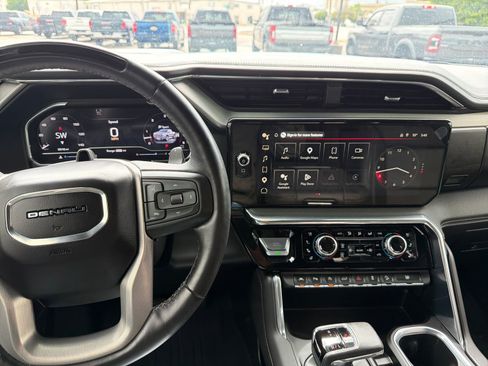 Used 2024 GMC Sierra 1500 Denali AWD/4WD image 27