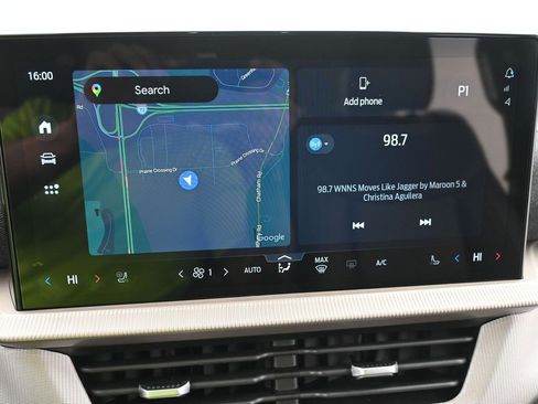 New 2026 Ford Explorer Active w/ Active Comfort Package image 10