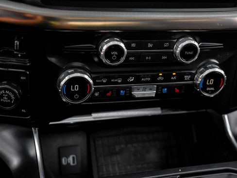 Used 2021 Ford F150 Raptor w/ Equipment Group 801A High image 31