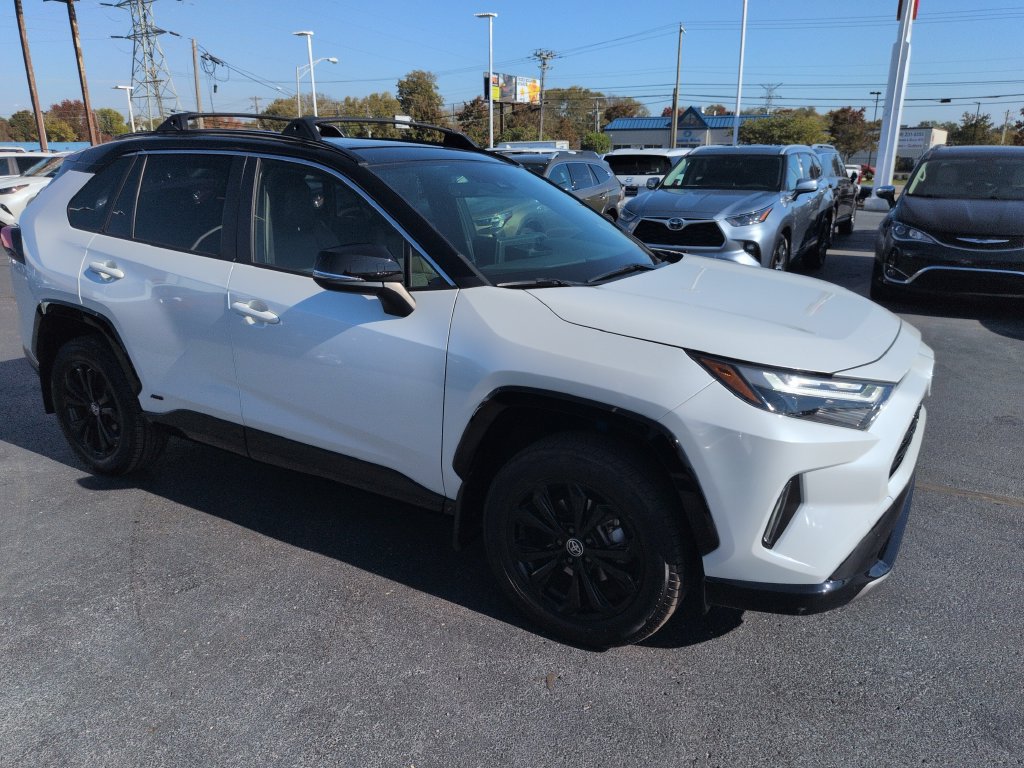 Certified 2023 Toyota RAV4 XSE w/ XSE Grade Weather Package AWD/4WD image 7