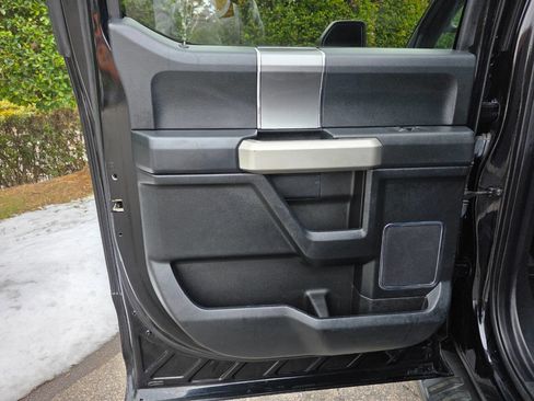 Used 2016 Ford F150 Lariat w/ Equipment Group 502A Luxury image 32