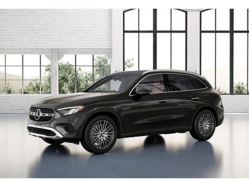 Used 2026 Mercedes-Benz GLC 300 4MATIC image 48