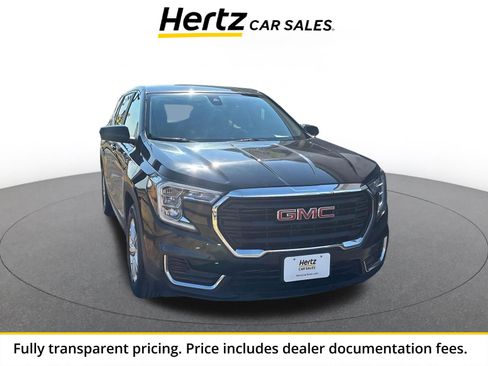 Used 2024 GMC Terrain SLE FWD image 1