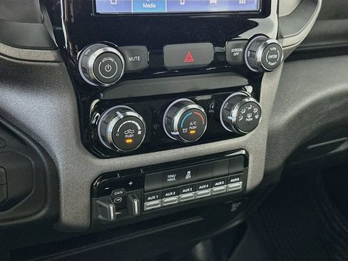 New 2026 RAM 2500 Tradesman w/ Chrome Appearance Group AWD/4WD image 15