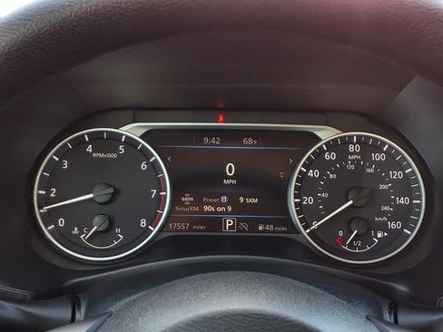 Used 2025 Nissan Sentra SV FWD image 19