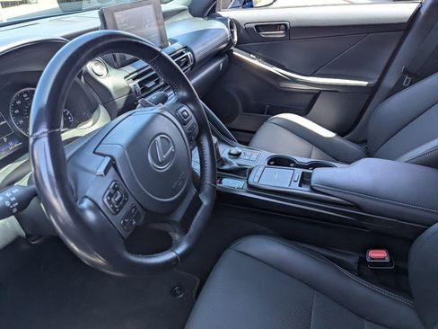 Used 2021 Lexus IS 300 w/ Comfort Package RWD image 15