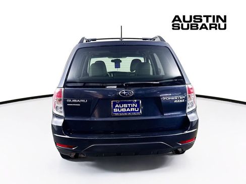 Used 2012 Subaru Forester 2.5X Premium w/ All-Weather Pkg AWD/4WD image 6