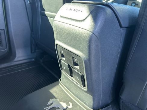 Used 2024 Ford Bronco Wildtrak image 17