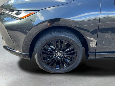 Certified 2024 Toyota Venza Nightshade AWD/4WD image 9