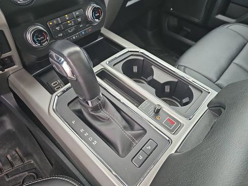 Used 2020 Ford F150 Lariat w/ Equipment Group 502A Luxury image 20