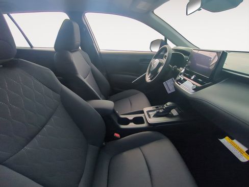 New 2026 Toyota Corolla Cross LE image 15