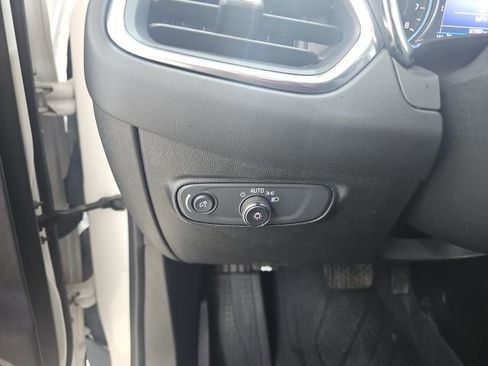 Used 2019 Chevrolet Equinox LT image 27