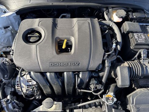 Used 2024 Kia Forte GT-Line w/ GT-Line Premium Package FWD image 17