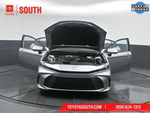 Used 2025 Toyota Camry LE image 60