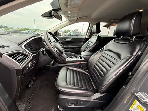 Used 2021 Ford Edge SEL w/ Cargo Accessory Package FWD image 11