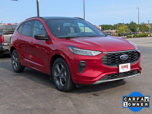 Certified 2023 Ford Escape ST-Line w/ Tech Pack #1 AWD/4WD image 37