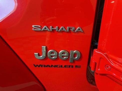 Certified 2023 Jeep Wrangler Sahara image 32